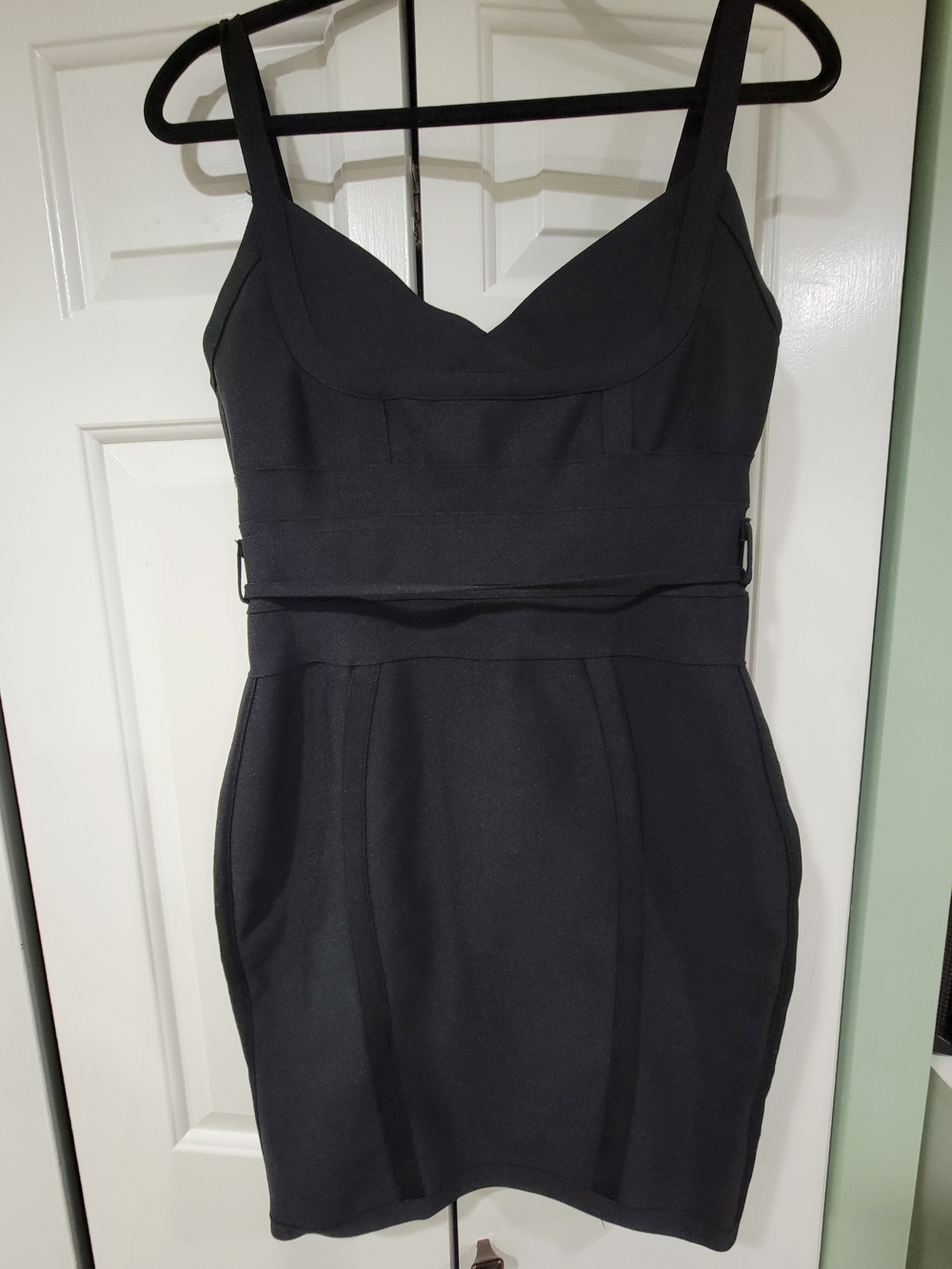 Classic Black Midi Dress with Sweetheart Neckline